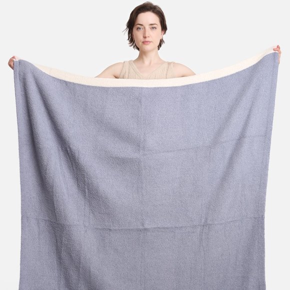 P/S Solid Color with Edge Luxury Soft Throw Blanket·50x60·Super Soft·ComfyLuxe - Picture 5 of 9